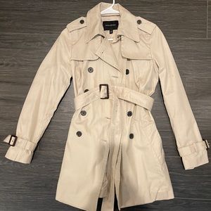 Banana Republic tan trench coat